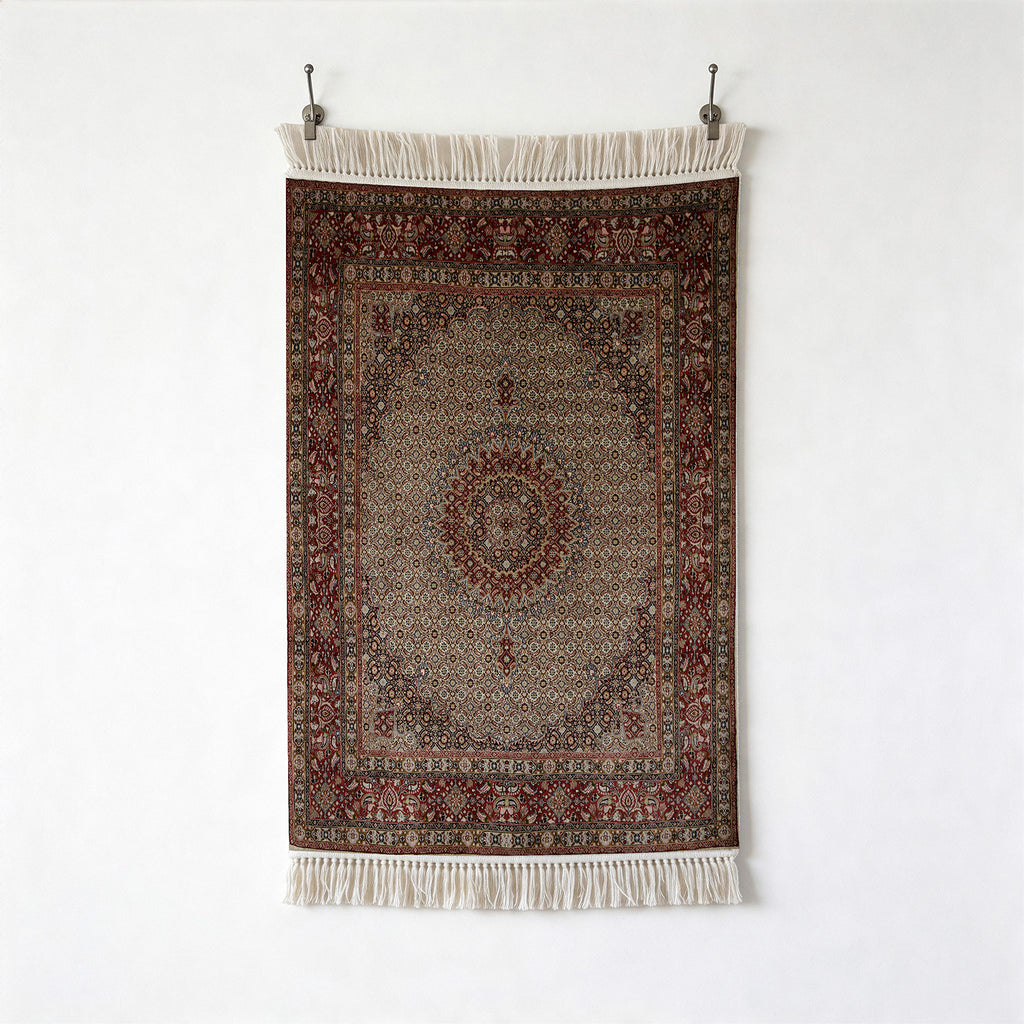 Velvet Wall Rug Design 2