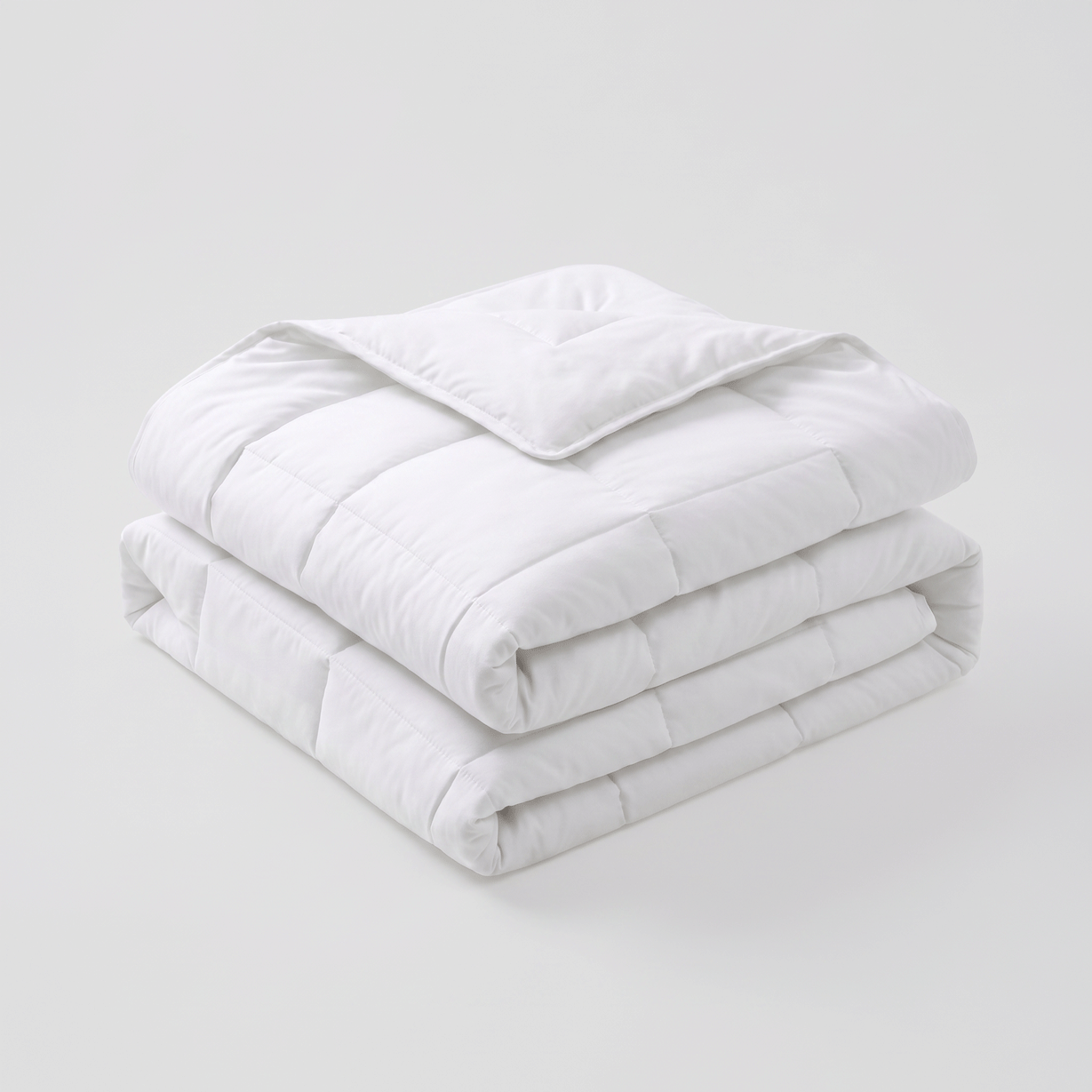 All-Season Duvet with Premium Polyester Cover & Feather-Like Poly Down Filling Hotel Quality