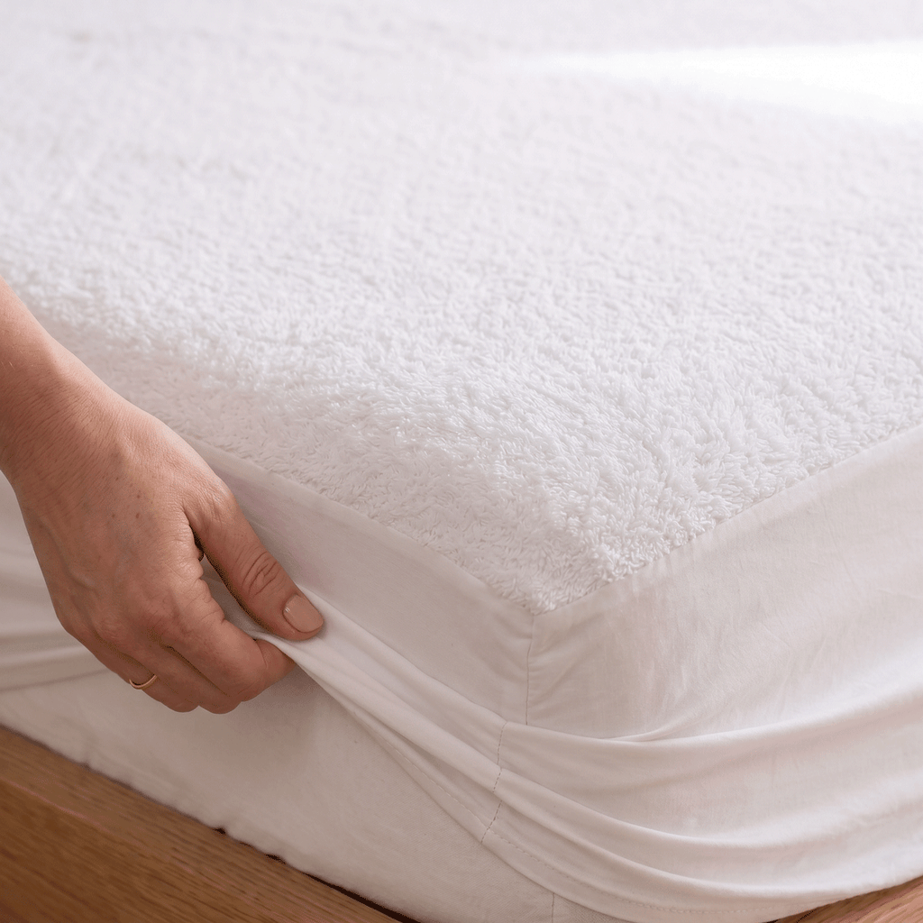 Waterproof Fitted Mattress Protector Hotel Quality