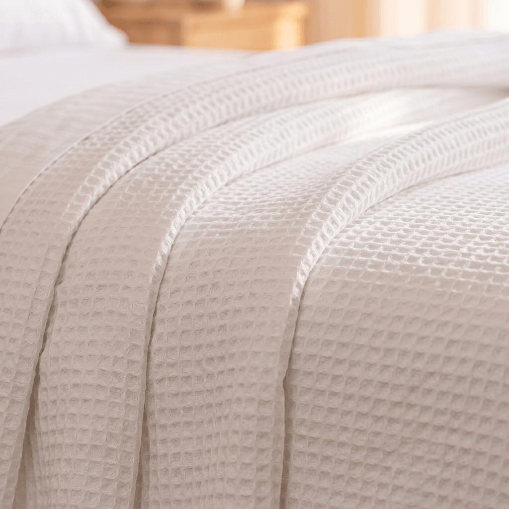 100% Cotton Waffle Weave Coverlet Honeycomb Texture - Year-Round Essential